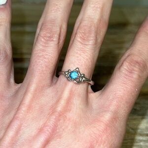 Vintage Premier Designs Heart Blue Cubic Zirconia Sterling Silver Ring Size 6